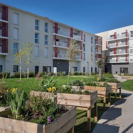 Domitys - Les Aviateurs Apartahotel 4*